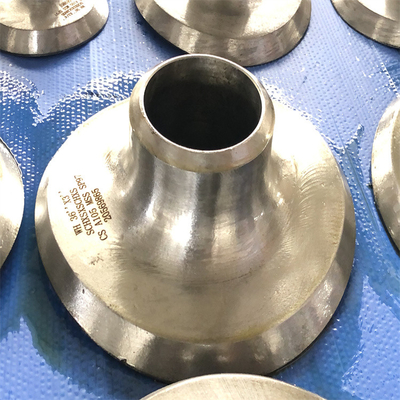 Труба шеи сварки ASME B16.47 RF служит фланцем PN6 WN выкованное нержавеющей сталью